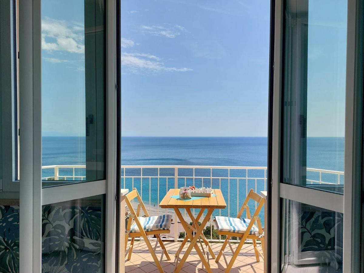 Apartment Finestra Sul Mare 1 *